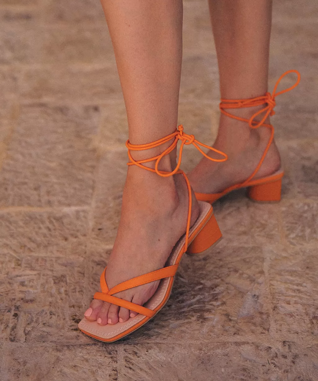 DOLCE VITA Jaimi Sandals Apricot Stella Clearance