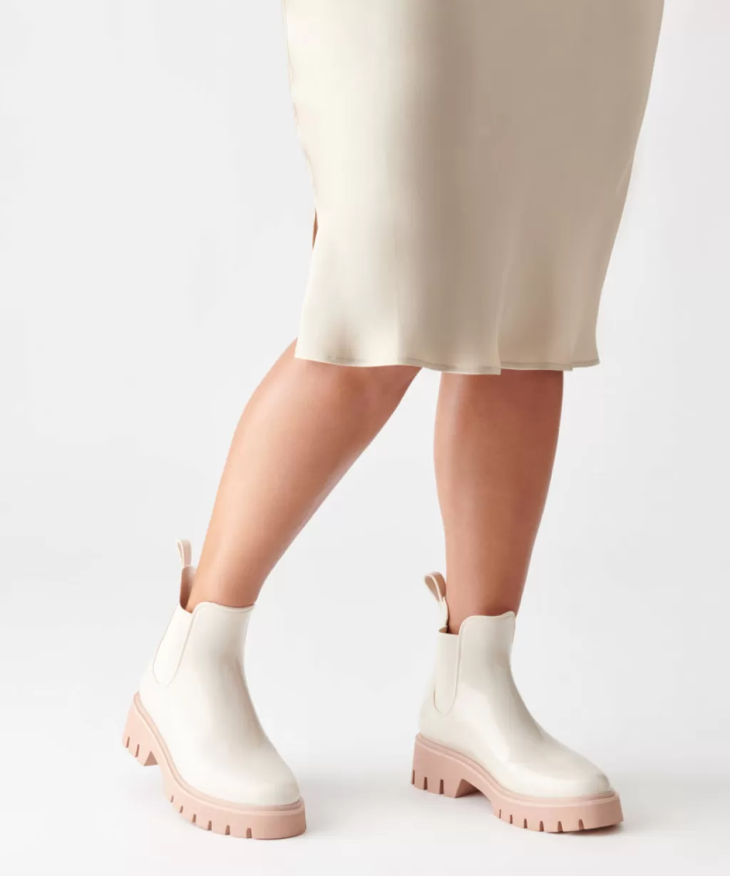 DOLCE VITA Thundr H2O Boots Ivory Patent Stella Flash Sale
