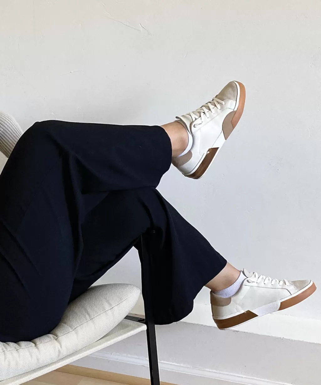 DOLCE VITA Zina Sneakers White Tan New